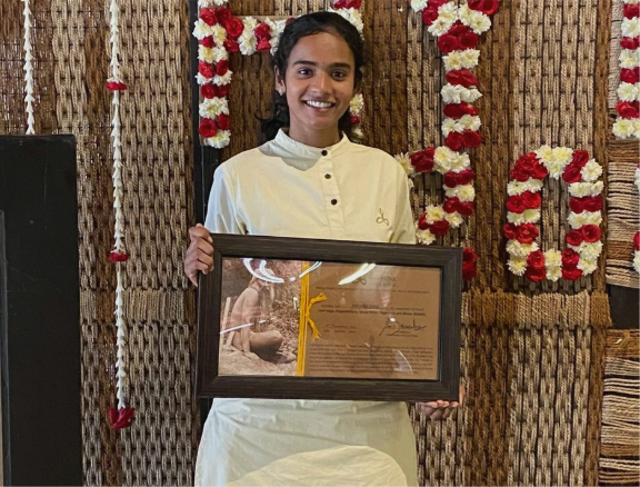 Yoga Medium Foundation